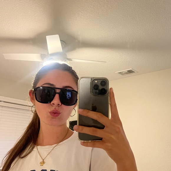 Gucci Sunglasses - Picture 1 of 6